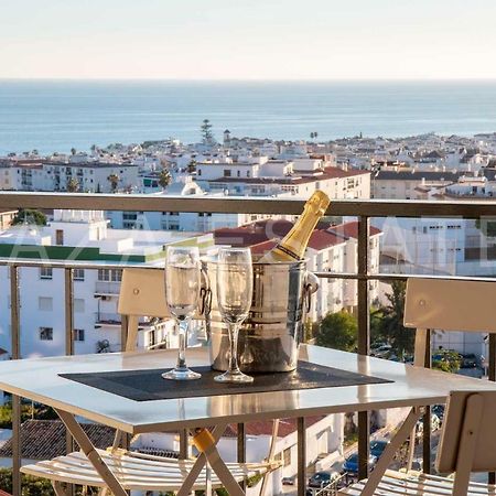 Appartamento Spectacular Sea Views From Solana 5 Street, Nerja Esterno foto