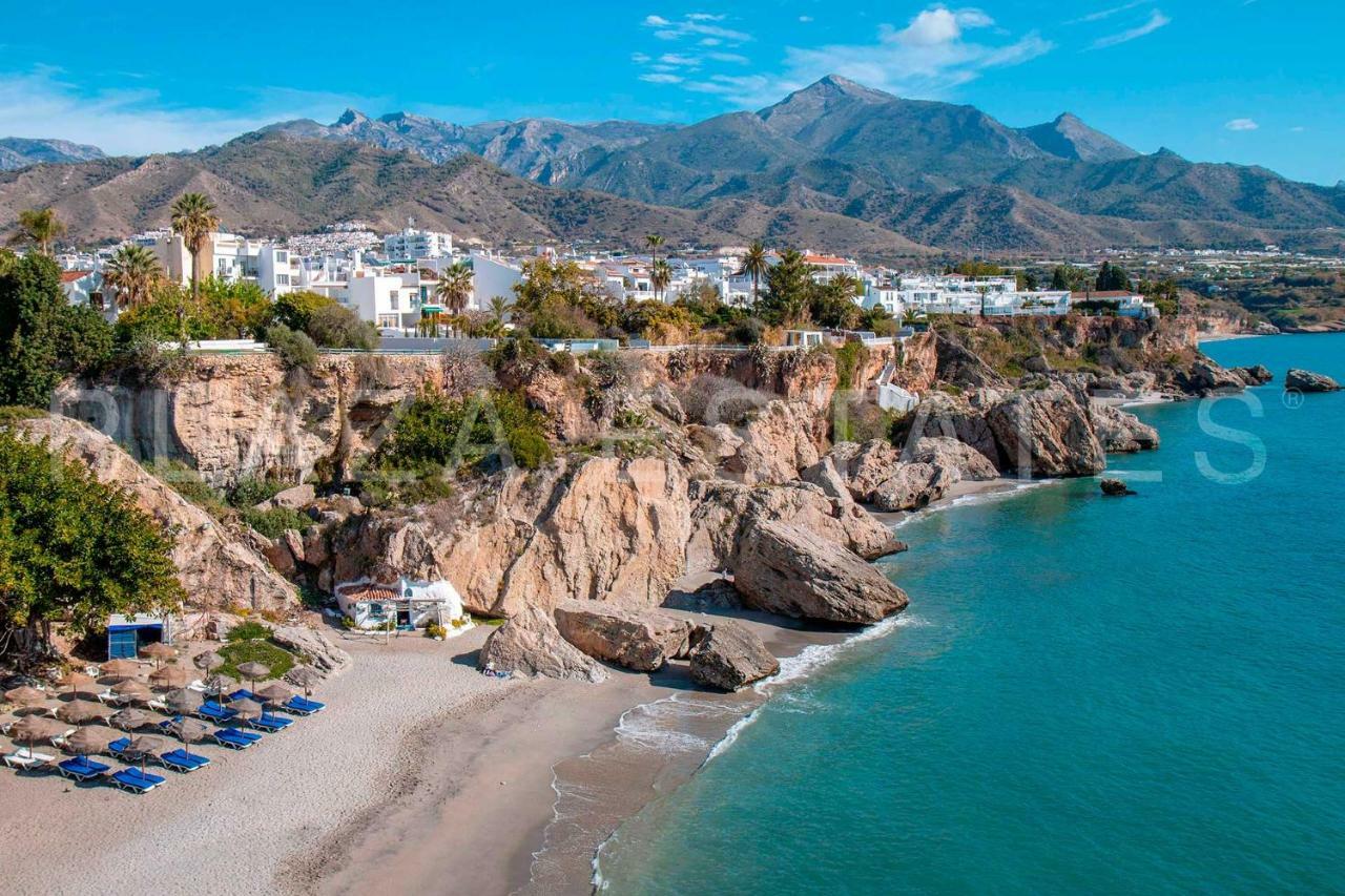 Appartamento Spectacular Sea Views From Solana 5 Street, Nerja Esterno foto
