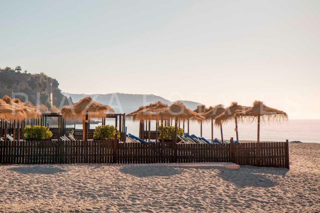 Appartamento Spectacular Sea Views From Solana 5 Street, Nerja Esterno foto